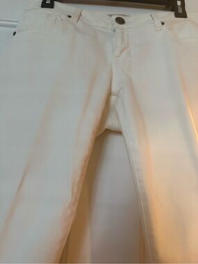 CAbi Women’s White Jeans